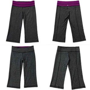 Lululemon Groove Crop II REVERSIBLE. Size 4 & 6. EUC.